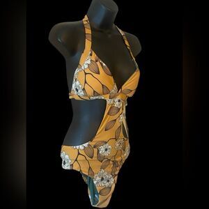 Luxury Swimwear | WET Gold floral monokini swimsuit | Resortwear | NWT L
